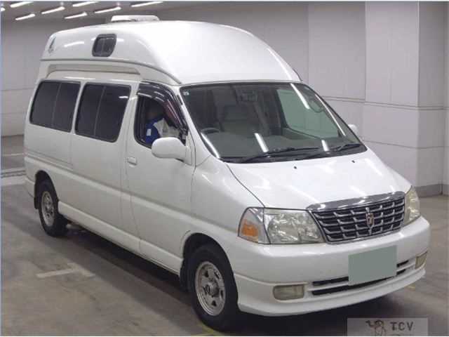 2004 Toyota Grand Hiace