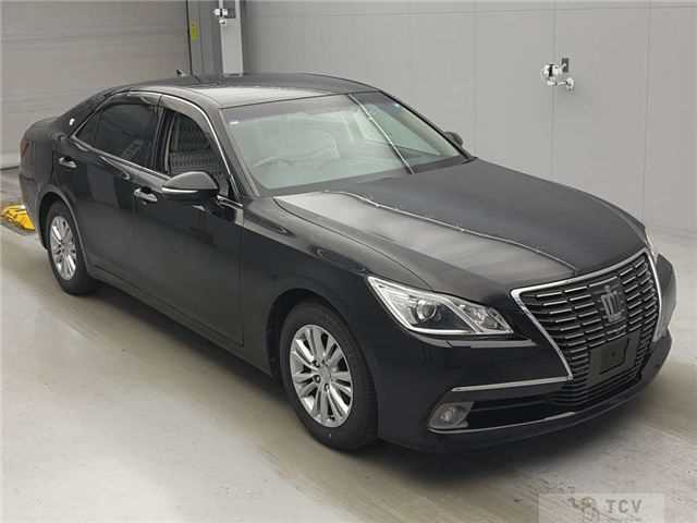2015 Toyota Crown