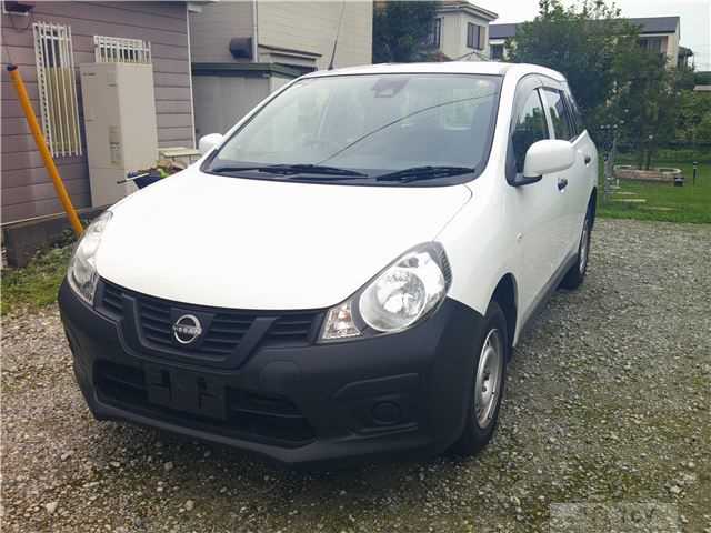 2022 Nissan Ad Van