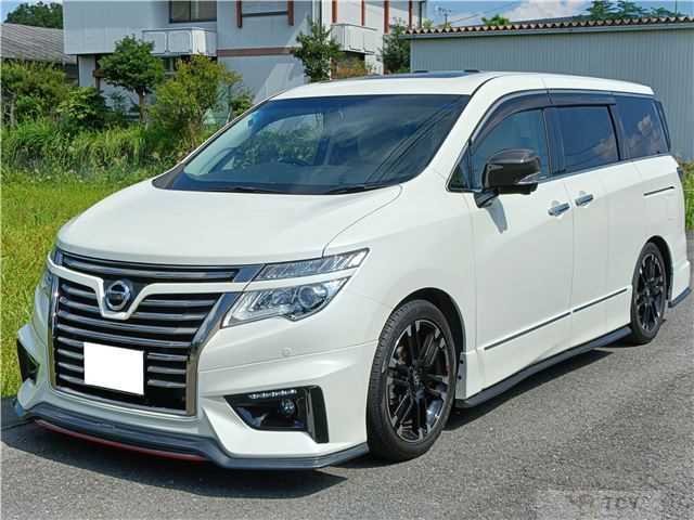 2017 Nissan Elgrand