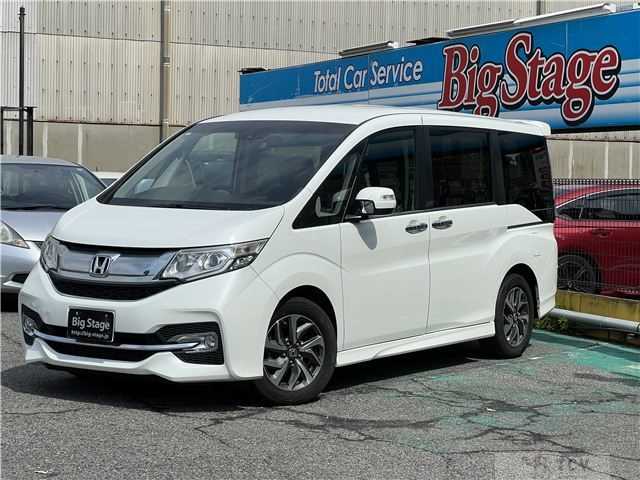 2016 Honda Step WGN