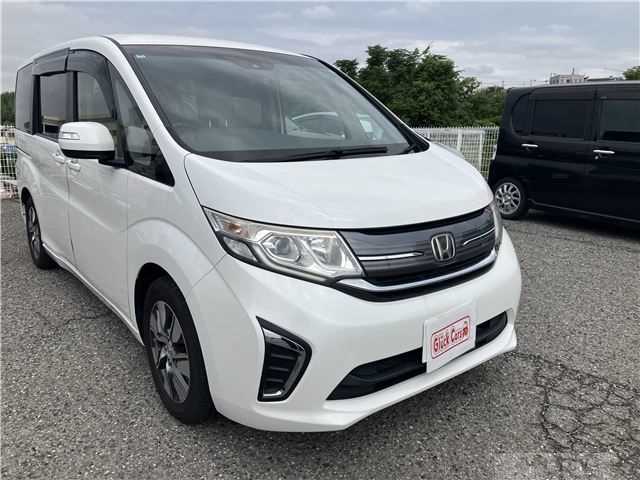 2017 Honda Step WGN