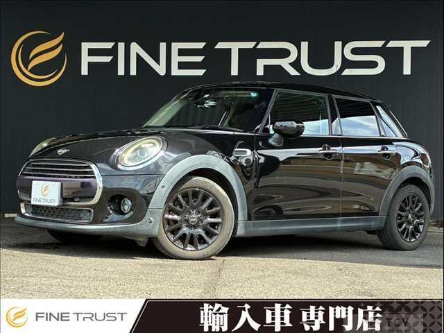 2019 BMW MINI