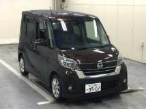 2017 Nissan ROOX