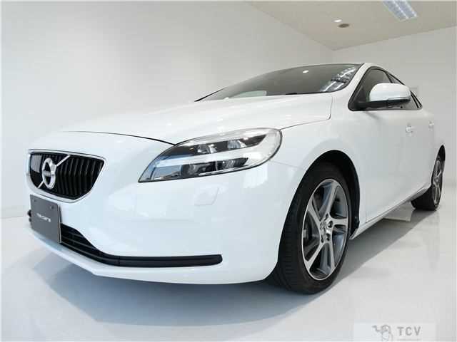 2016 Volvo V40