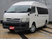 2009 Toyota Hiace Commuter