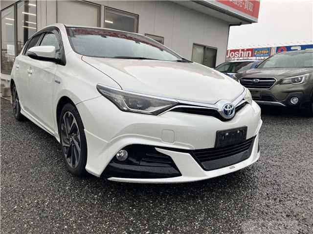 2016 Toyota Auris