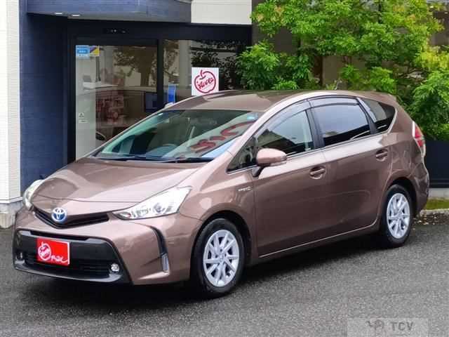 2016 Toyota PRIUS α