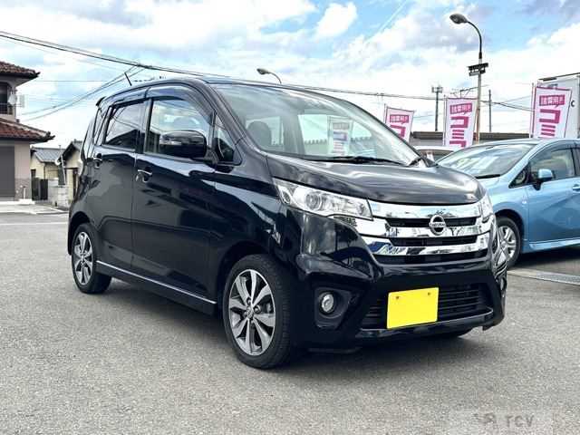 2015 Nissan Nissan Others