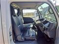 2016 Isuzu Elf Truck
