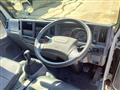 2016 Isuzu Elf Truck