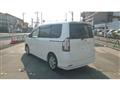 2008 Toyota Voxy