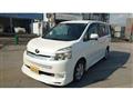 2008 Toyota Voxy
