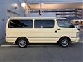 2001 Toyota Regiusace Van