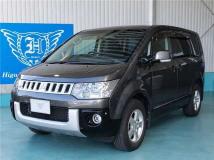 2012 Mitsubishi Delica D5