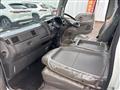 2004 Mazda Titan Dash