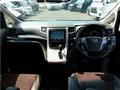 2013 Toyota Alphard G