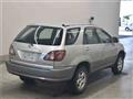 2000 Toyota Harrier
