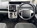2011 Toyota Voxy