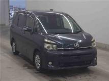 2011 Toyota Voxy
