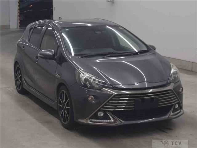 2016 Toyota AQUA