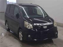 2010 Toyota Noah