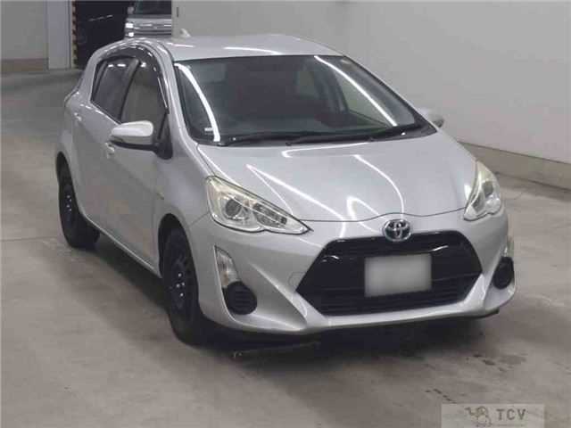 2016 Toyota AQUA