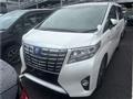 2015 Toyota Alphard Hybrid