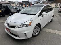 2013 Toyota PRIUS α