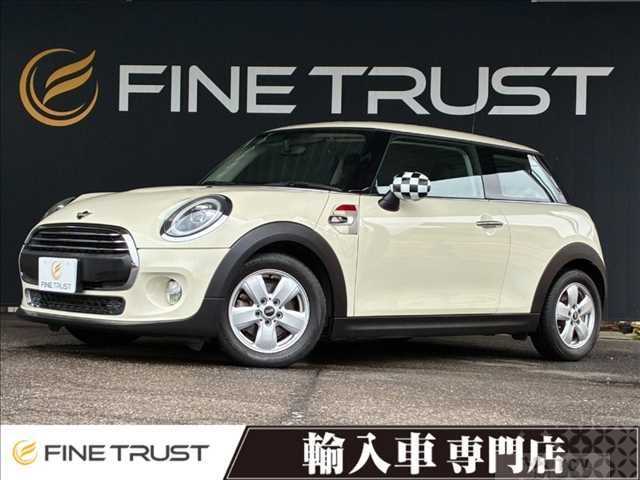 2019 BMW MINI