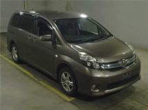 2016 Toyota Isis