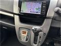2014 Daihatsu Move Custom