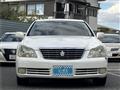 2004 Toyota Crown Royal Series