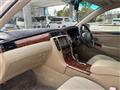 2004 Toyota Crown Royal Series