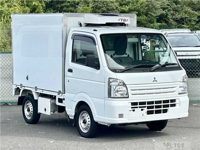 2020 Mitsubishi Minicab Truck