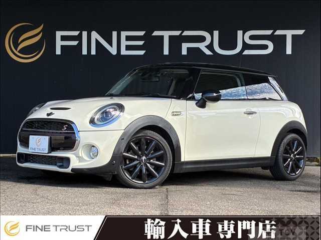 2020 BMW MINI