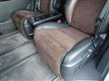 2013 Toyota Alphard G