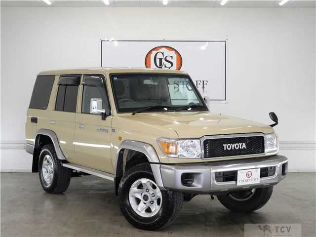 2014 Toyota Landcruiser 70