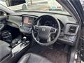 2013 Toyota Crown Hybrid