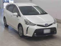 2017 Toyota PRIUS α
