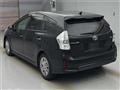 2013 Toyota PRIUS α
