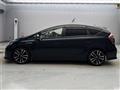 2019 Toyota PRIUS α