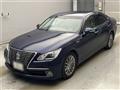 2014 Toyota Crown Hybrid