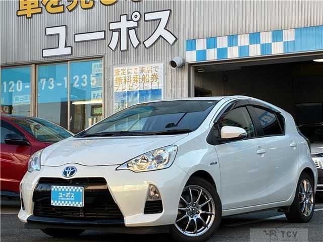 2013 Toyota AQUA