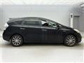 2013 Toyota PRIUS α