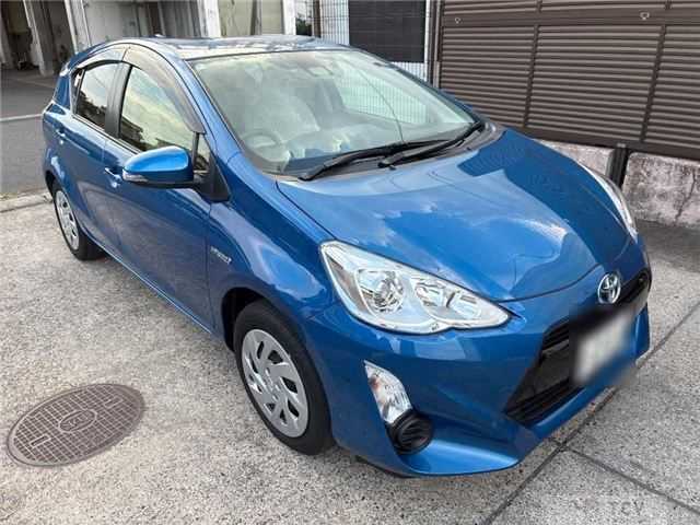 2016 Toyota AQUA