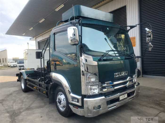 2019 Isuzu Isuzu Others