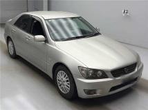 2005 Toyota Altezza