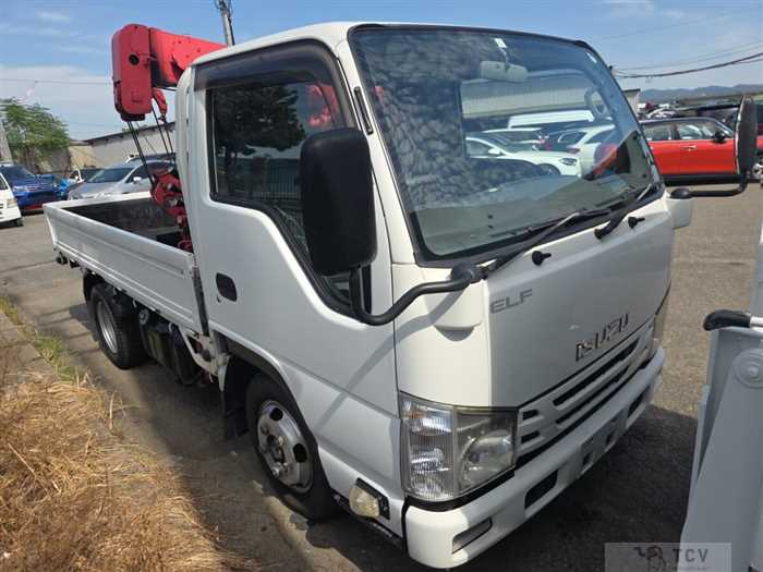 2014 Isuzu Elf Truck