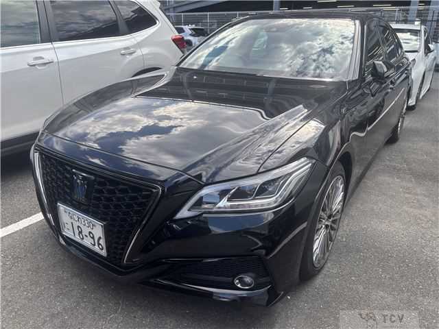 2021 Toyota Crown Hybrid